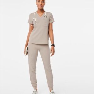 Figs- Women's Boulder Catarina™ - One-Pocket Scrub Top